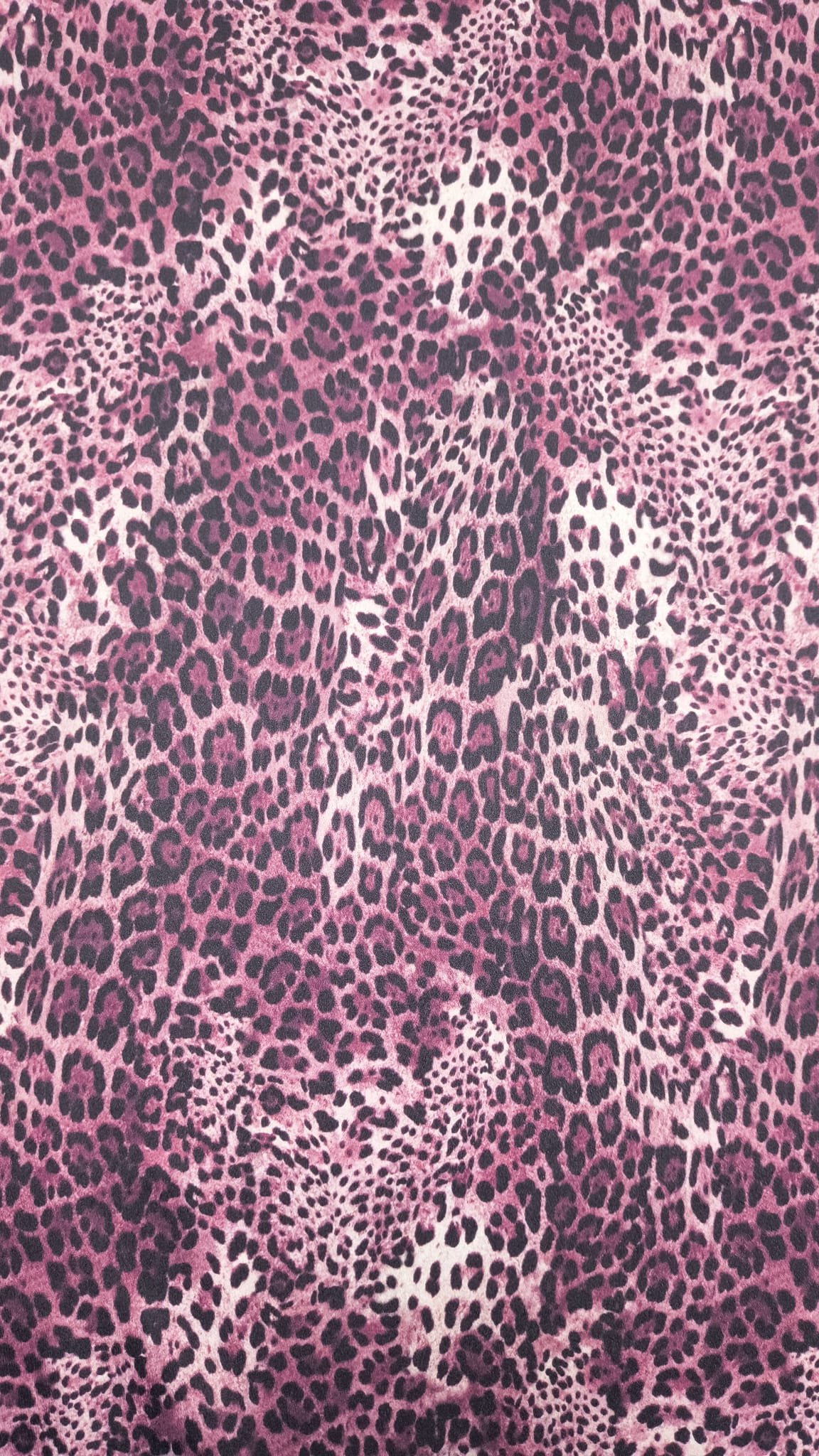 Crepe acetinado animal print1
